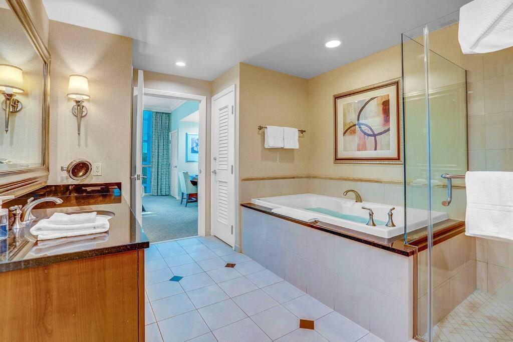 32Nd Flr Penthouse @Mgm Signature 1Bed, No Fee Лас-Вегас Экстерьер фото